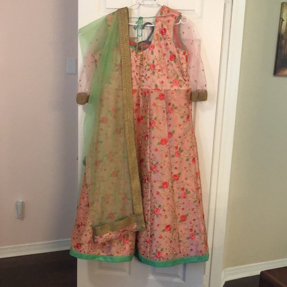 3 Piece Salwar - Picture 2 of 7